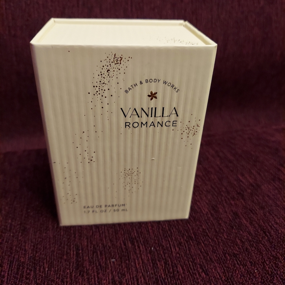 Vanilla romance perfume by bath and body works.